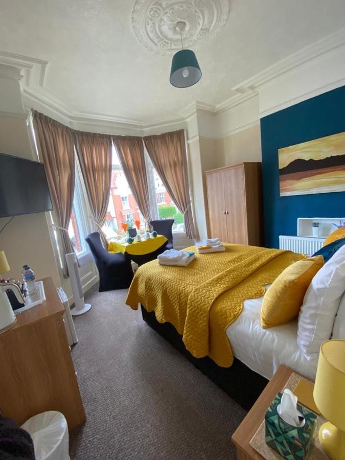 The Tilstone Guest House Llandudno Buitenkant foto