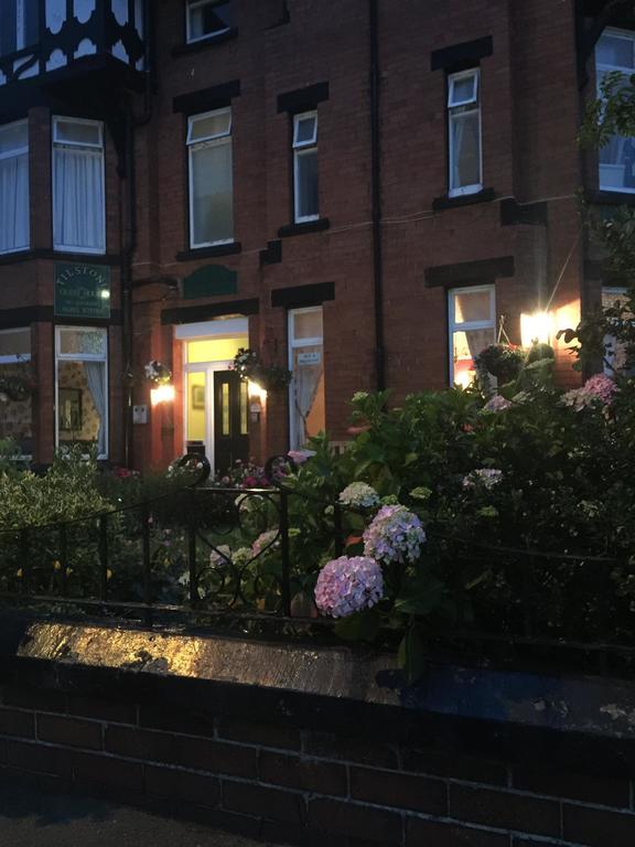 The Tilstone Guest House Llandudno Buitenkant foto