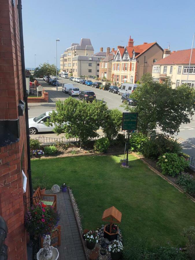 The Tilstone Guest House Llandudno Buitenkant foto